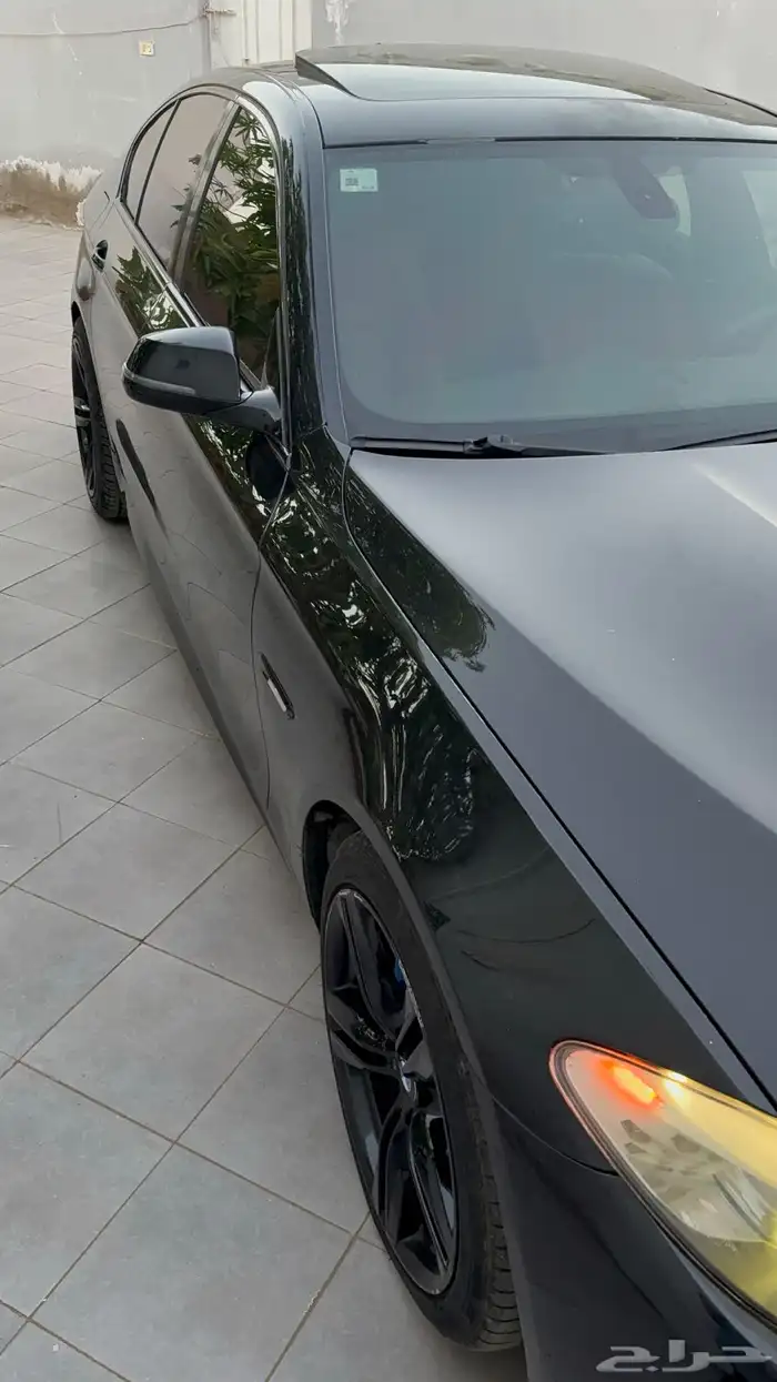 للبيع BMW الفئة الخامس 4
