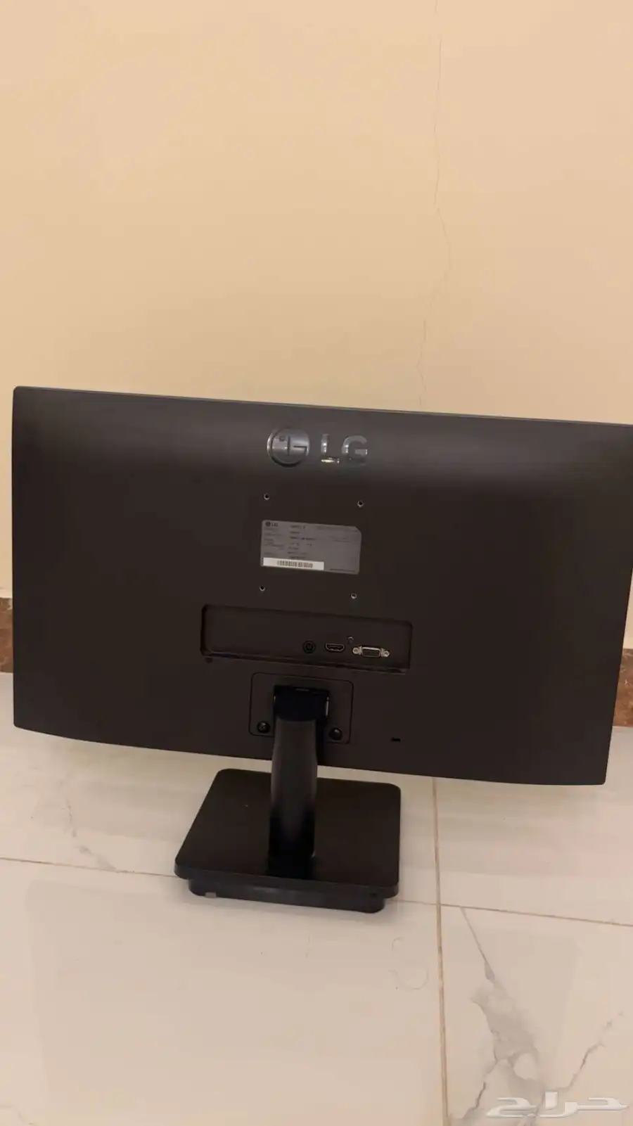 شاشة LG للبيع 22 بوصه 60 هيرتز 1