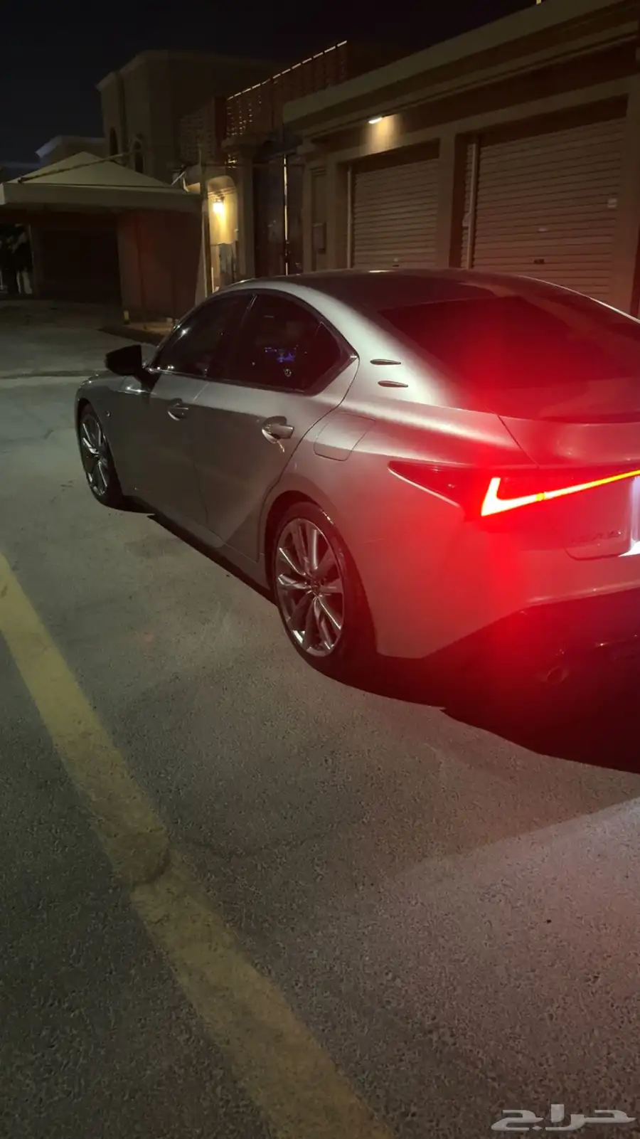 لكزس Is350 F sport 2021 3