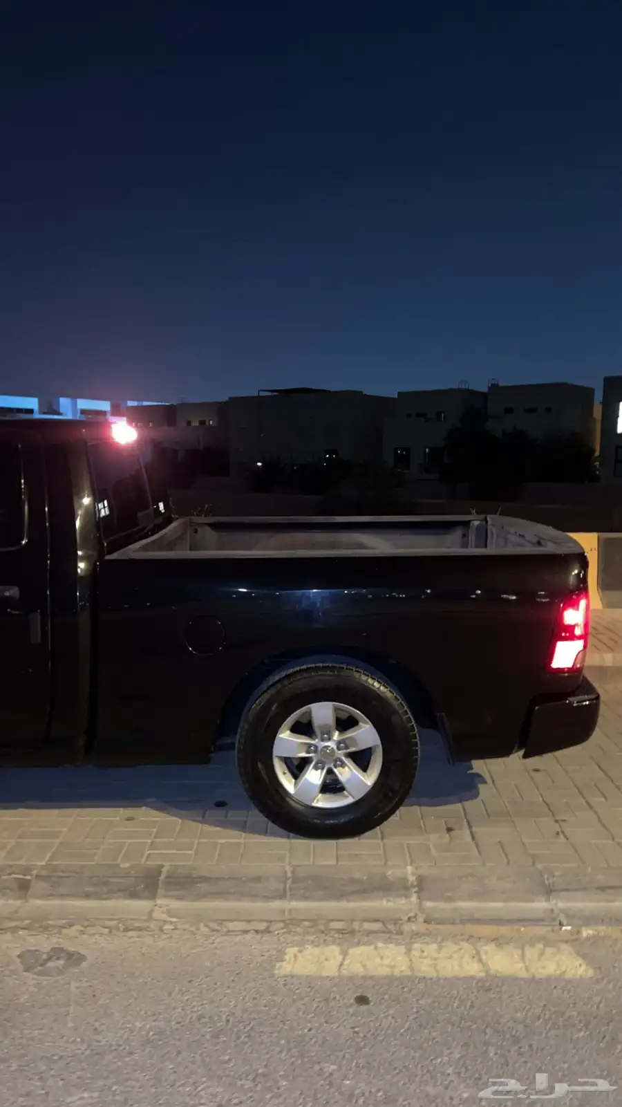 دودج رام 2018 V8 5