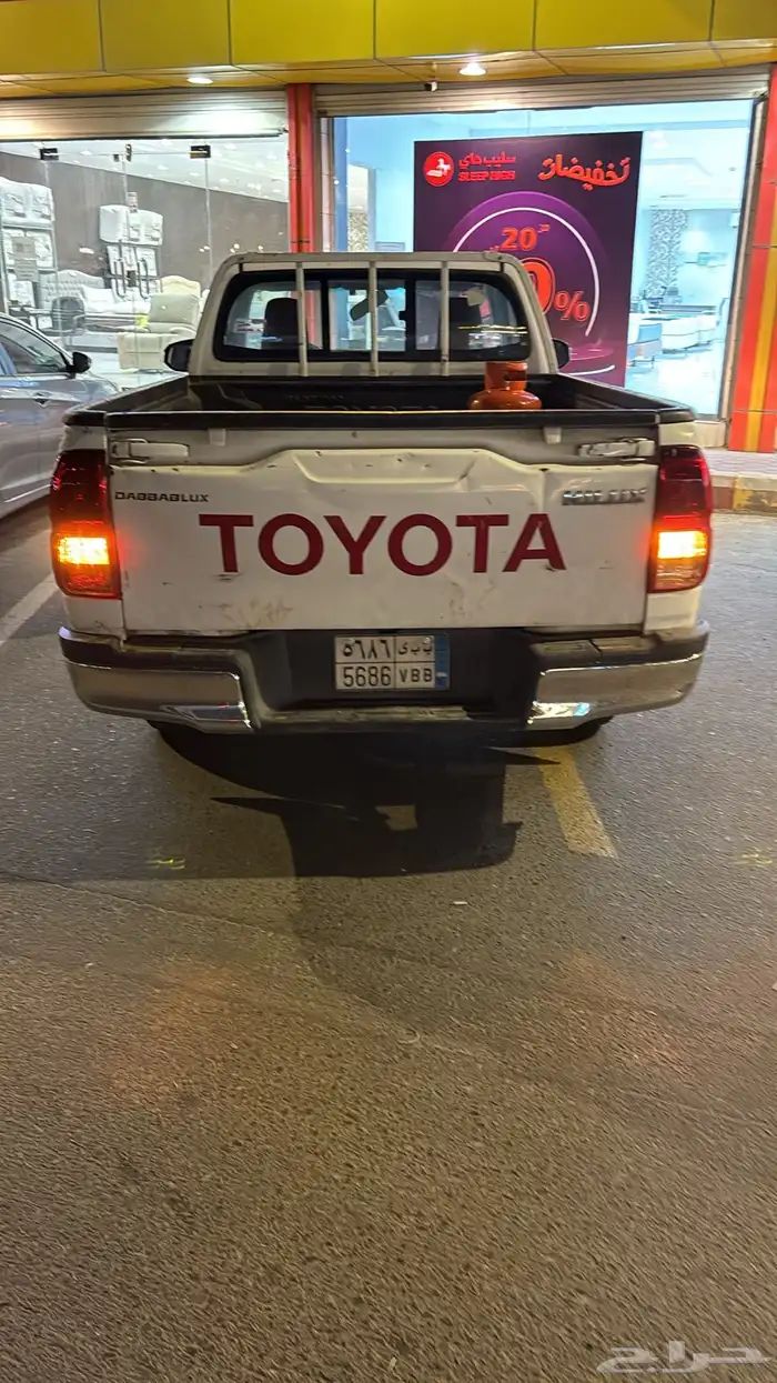 هايلكس دباب مديل 2018 1