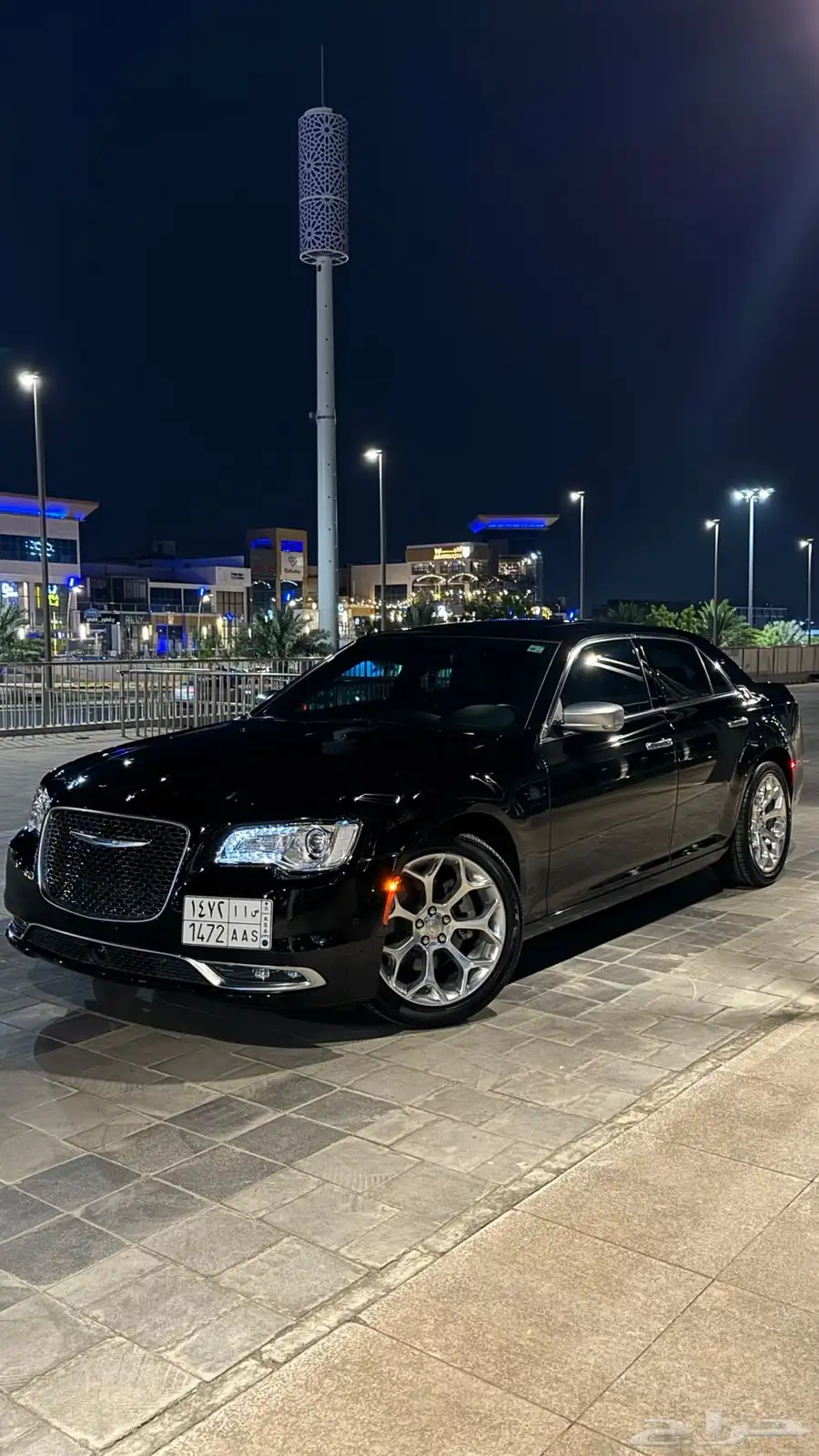كرايسلر 3000km مخزن أكزيكتف v8 0