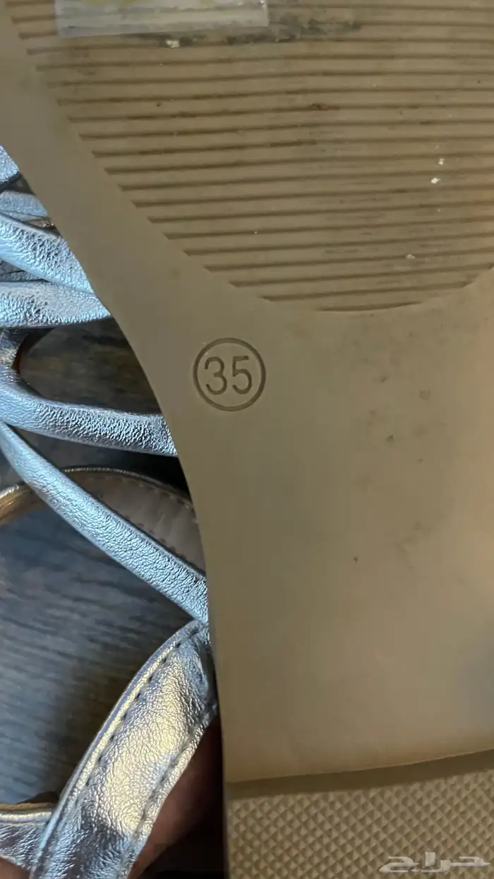 صندل فضي بناتي مقاس 35 1