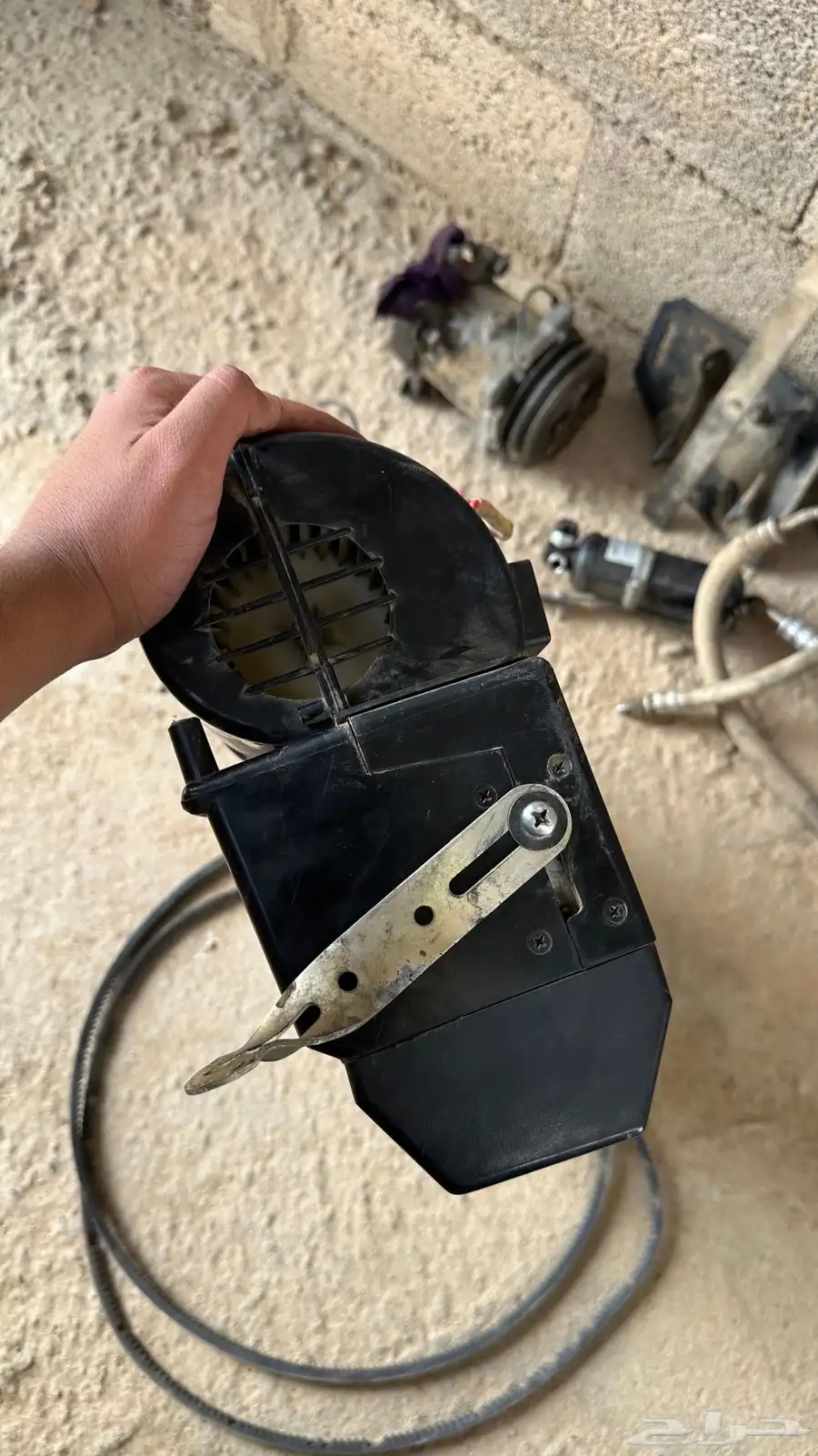 مكيف قلاب البي 6