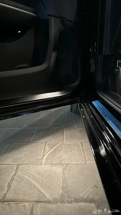 كرايسلر 3000km مخزن أكزيكتف v8 17