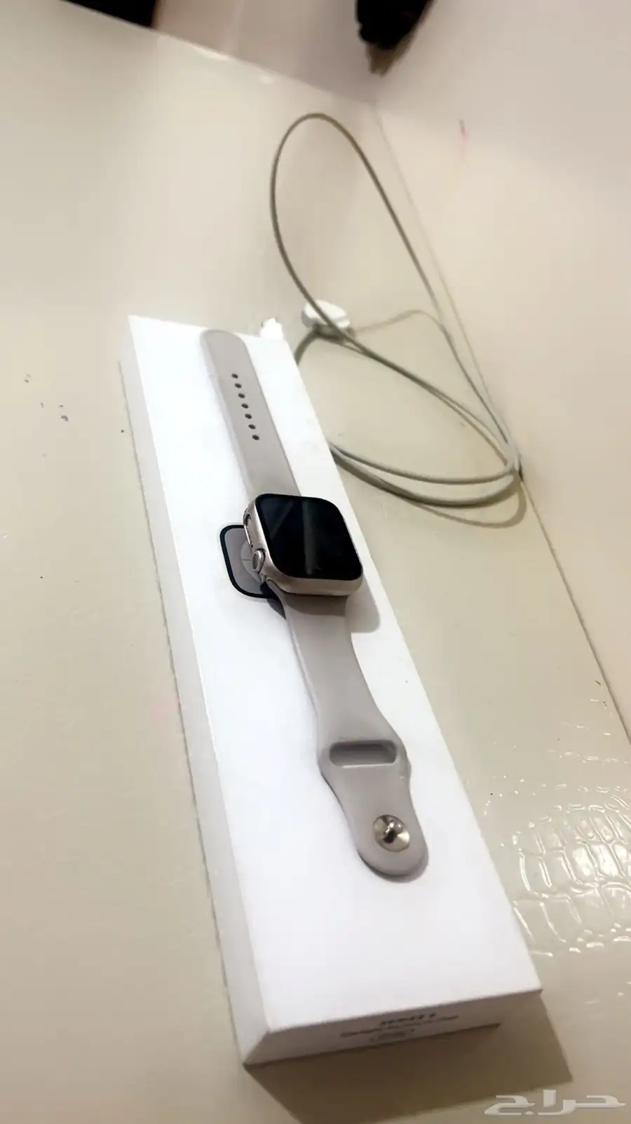 ساعة أبل الاصليه 0