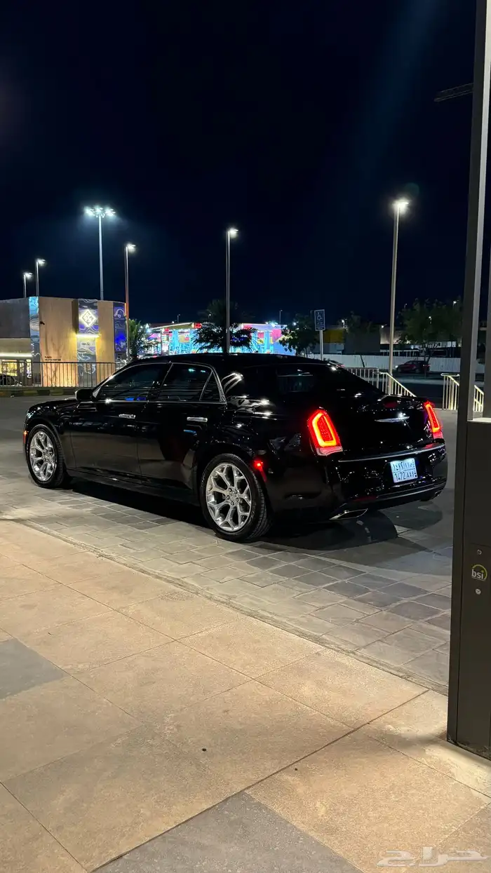 كرايسلر 3000km مخزن أكزيكتف v8 14