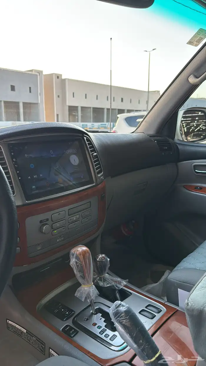 لكزس 2003 نظيف جدا LX470 24