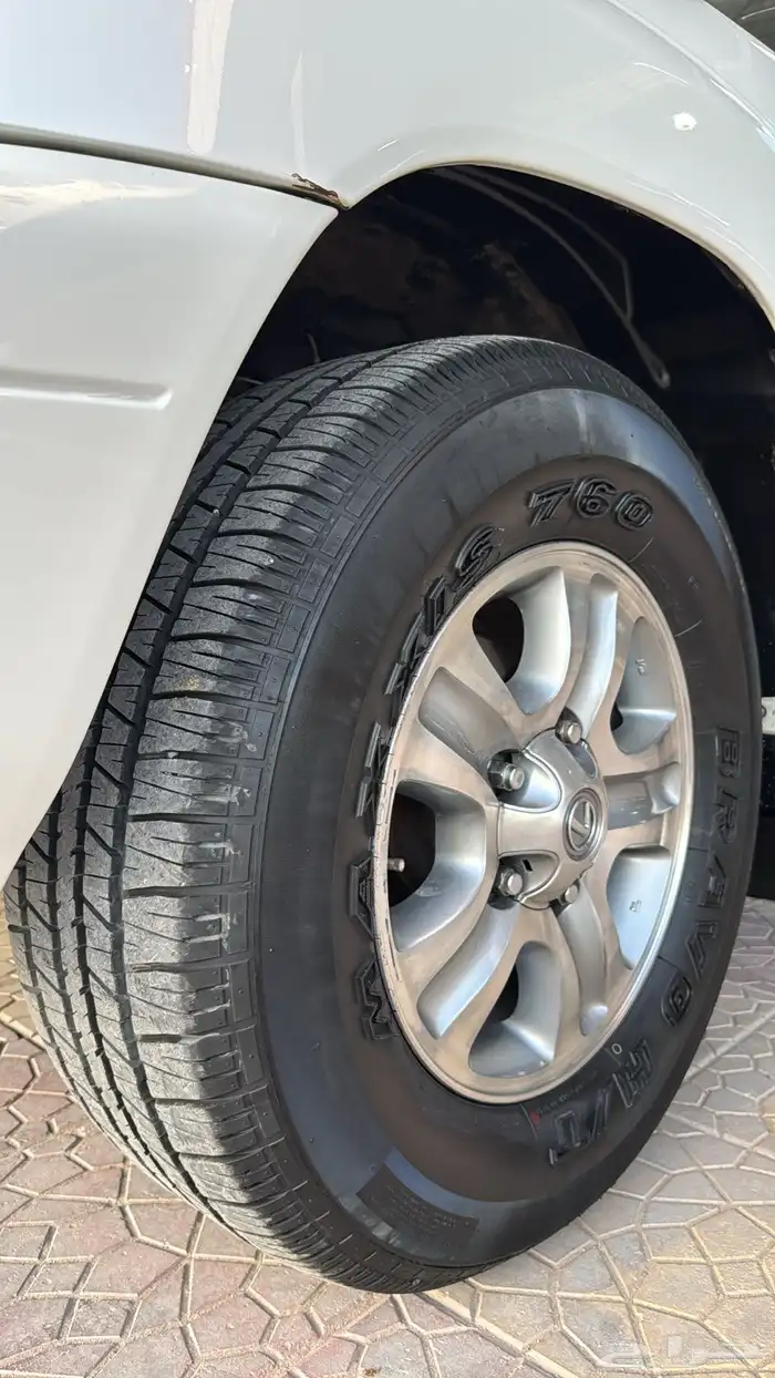 لكزس 2003 نظيف جدا LX470 38