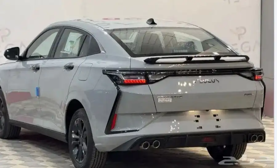 دونج فينج شاين E1 1