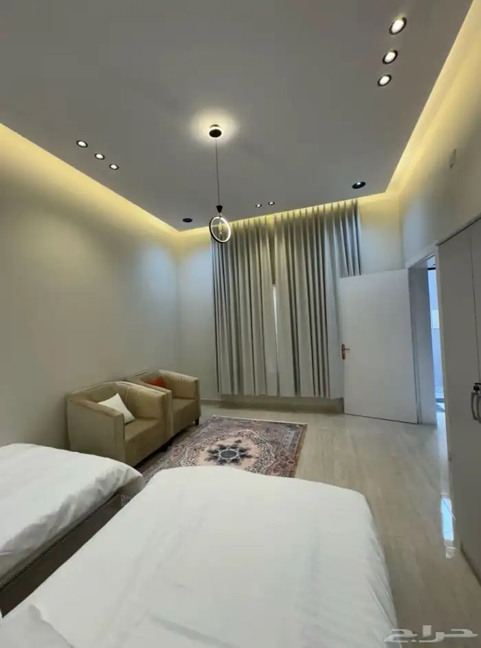 شقه ارضيه للايجار الشهري في حي الضاحيه مفروشه 0