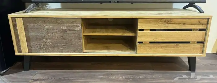 طاولة تلفزون على السوم 0