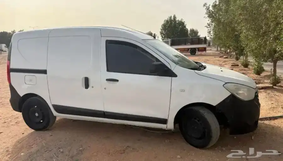 رينو دوكر للبيع 4