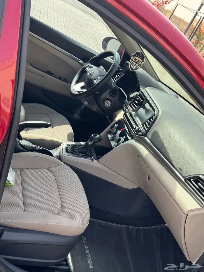 هيونداى إللنترا نص فل 2019 8