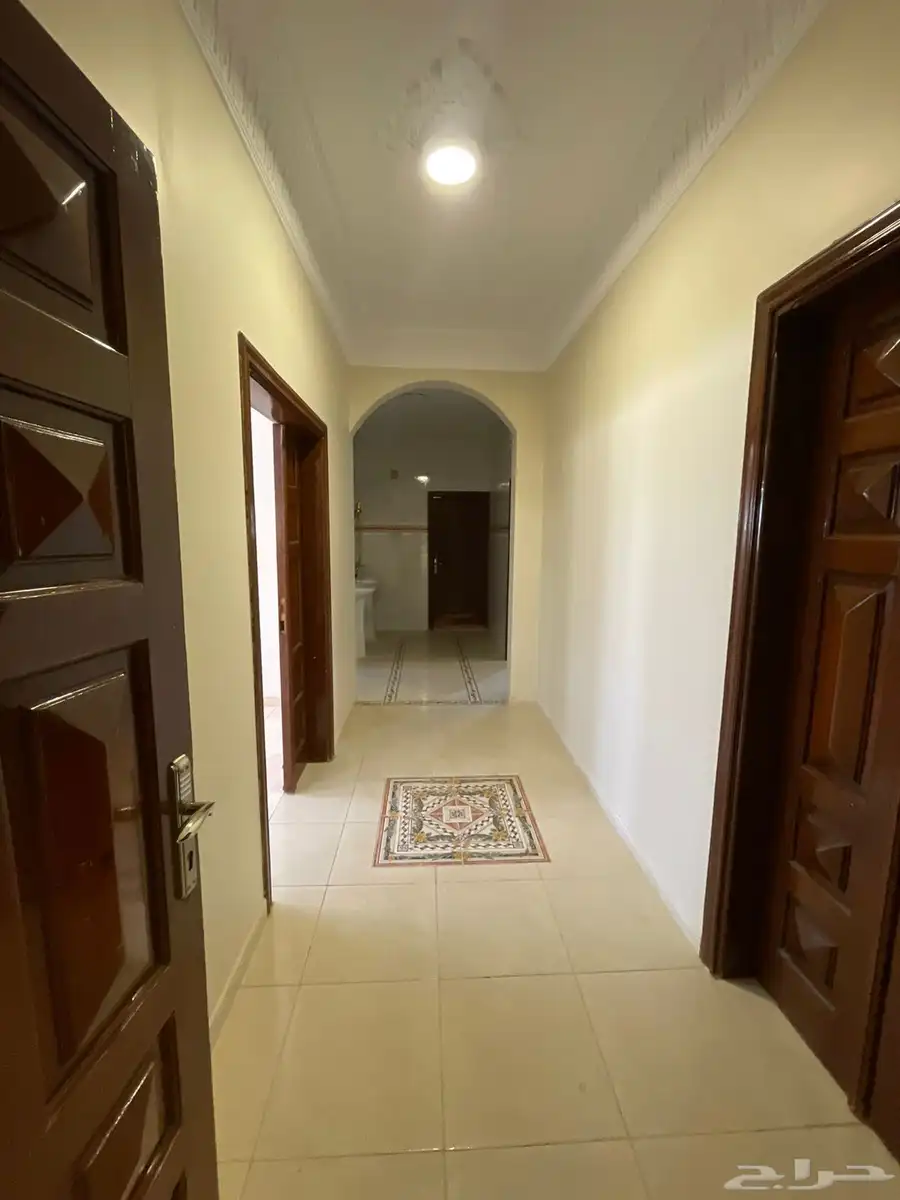 للإيجار دور علوي في حي القدس 3