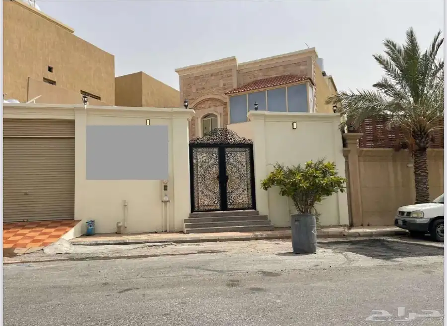 للبيع فيلا دورين في مدينة الدمام حي الندى 0