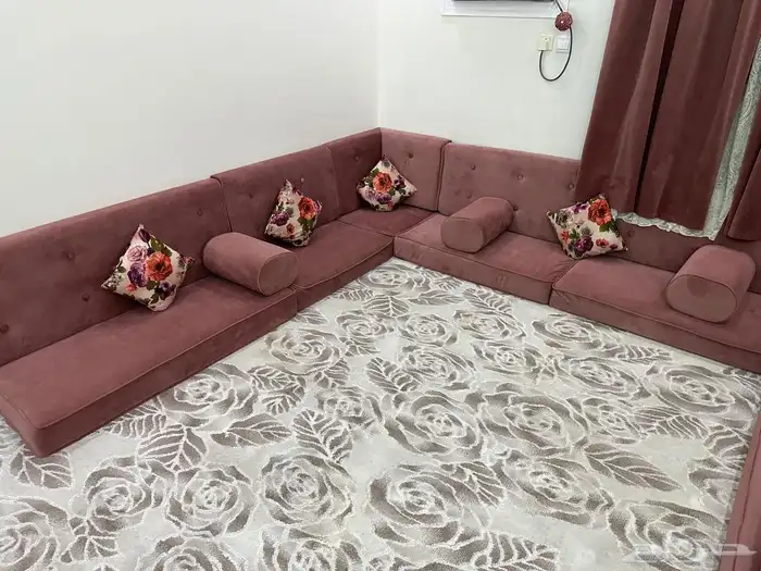 كنب وجلسة للبيع (مباع) 5