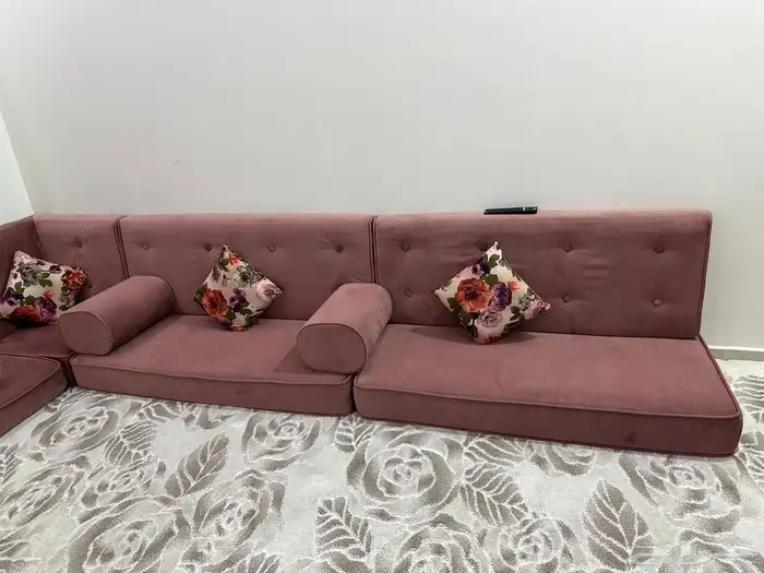 كنب وجلسة للبيع (مباع) 3