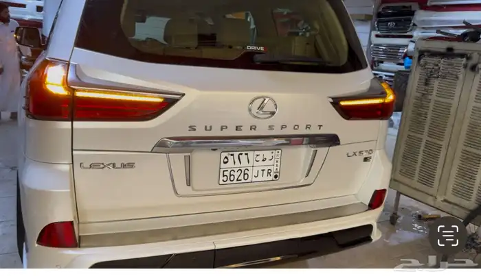 تغير اشارة لكزس LX570من نظام عادي الى سحب 1