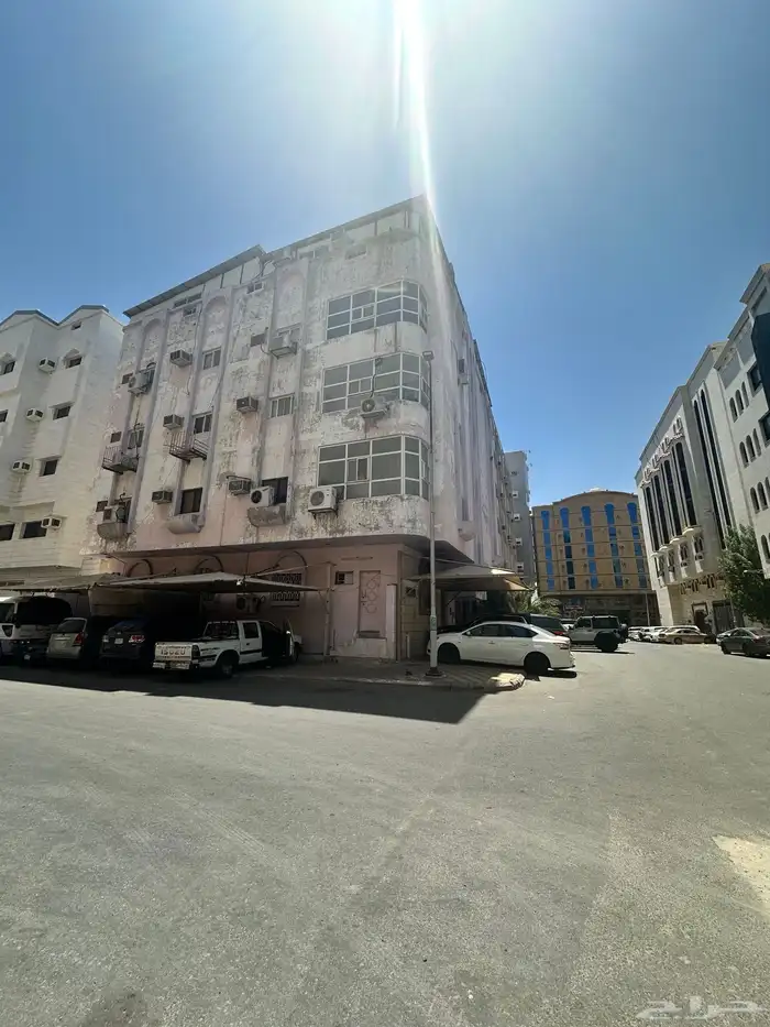 عمارة سكنية للبيع ( تقع بمدينة مكة المكرمة بحي العزيزية) 1