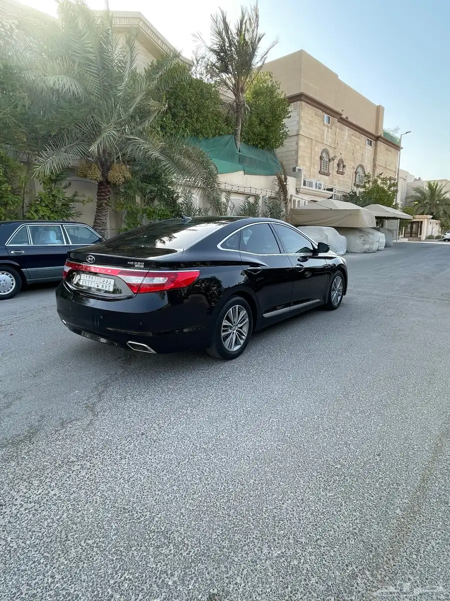 هيونداي ازيرا وراد كوريا 2016 3