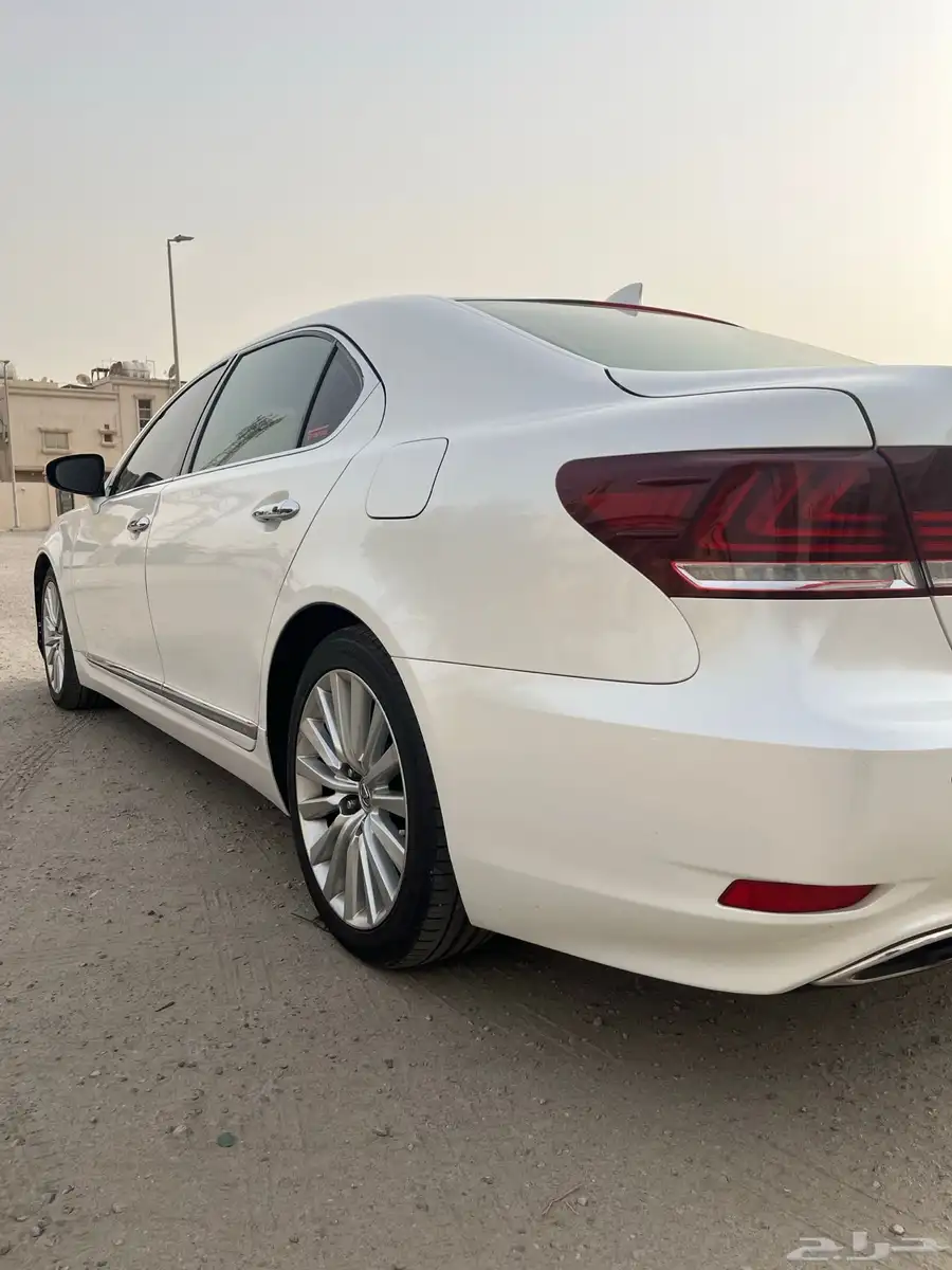 لكزس LS460L 7