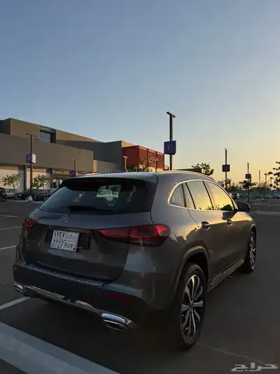 مرسيدس 2023 GLA 200 ممشى 7600 كيلو فقط 6