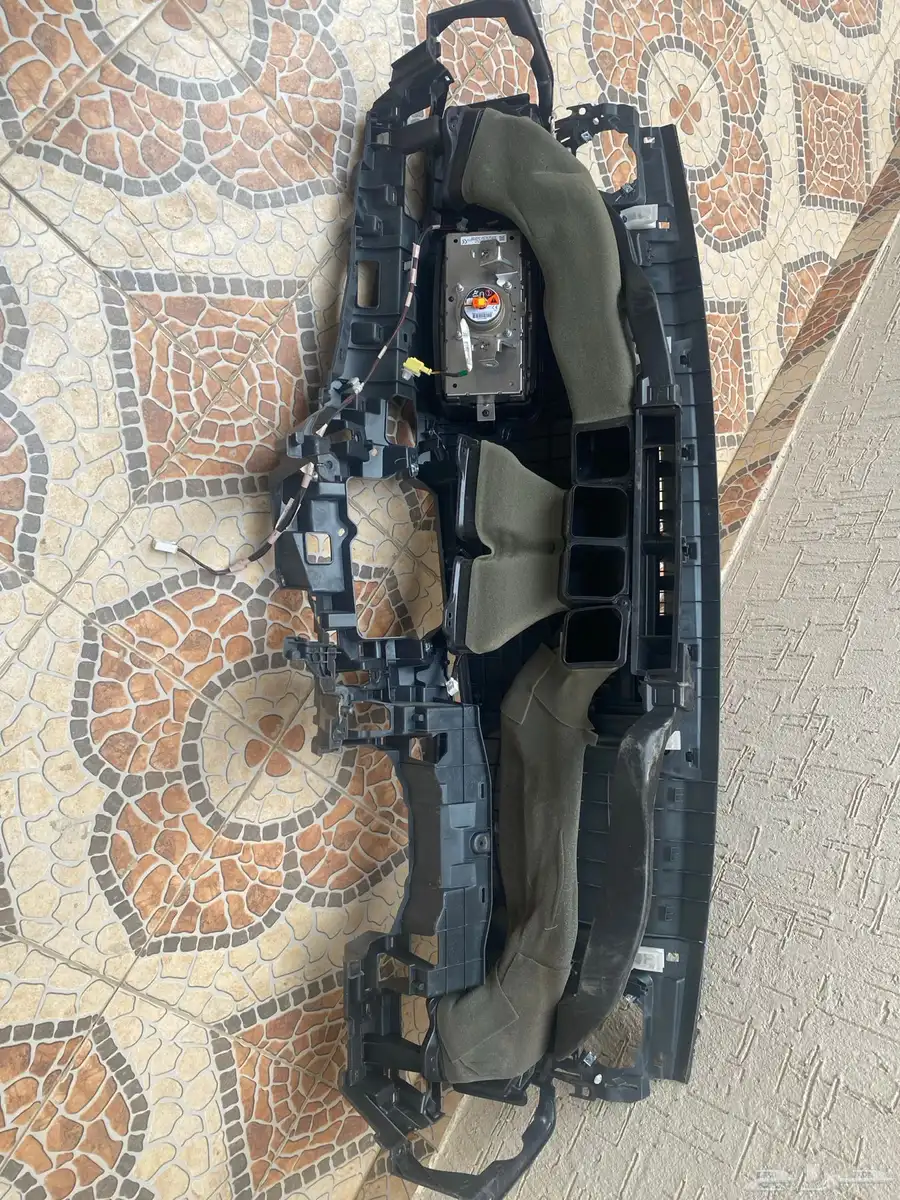 قطع كامري موديل 2020 5