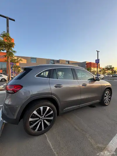 مرسيدس 2023 GLA 200 ممشى 7600 كيلو فقط 7