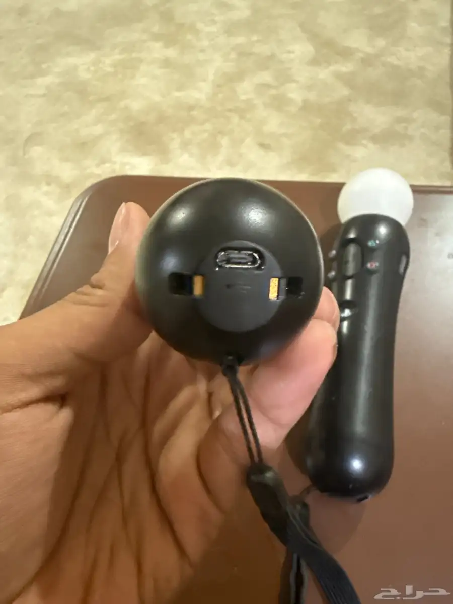 يدات VR 1