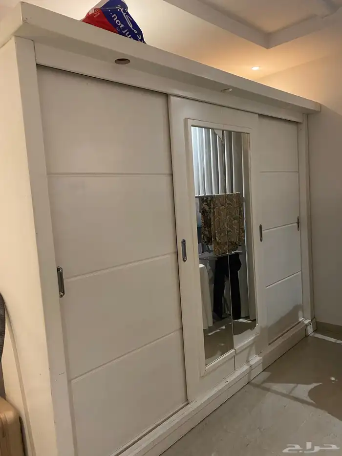 دولاب خشب مصري 0