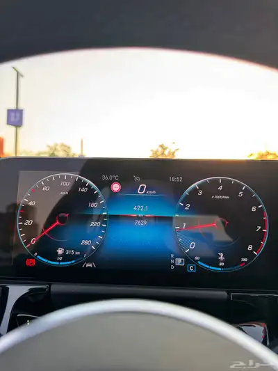 مرسيدس 2023 GLA 200 ممشى 7600 كيلو فقط 14