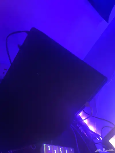 سوني فور نضيف معه يدات 0