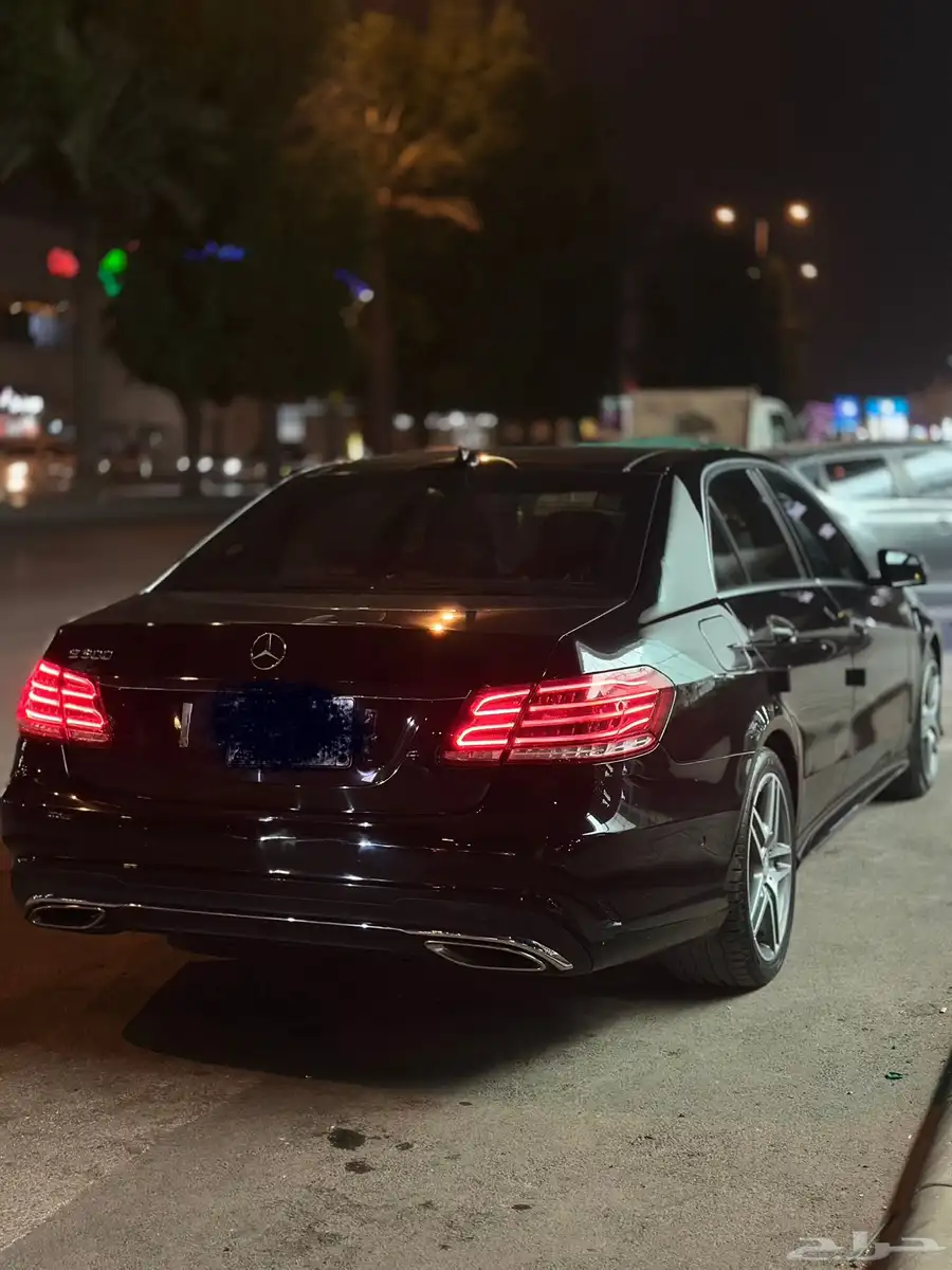 للبيع مرسيدس اي 300 موديل 2016 1