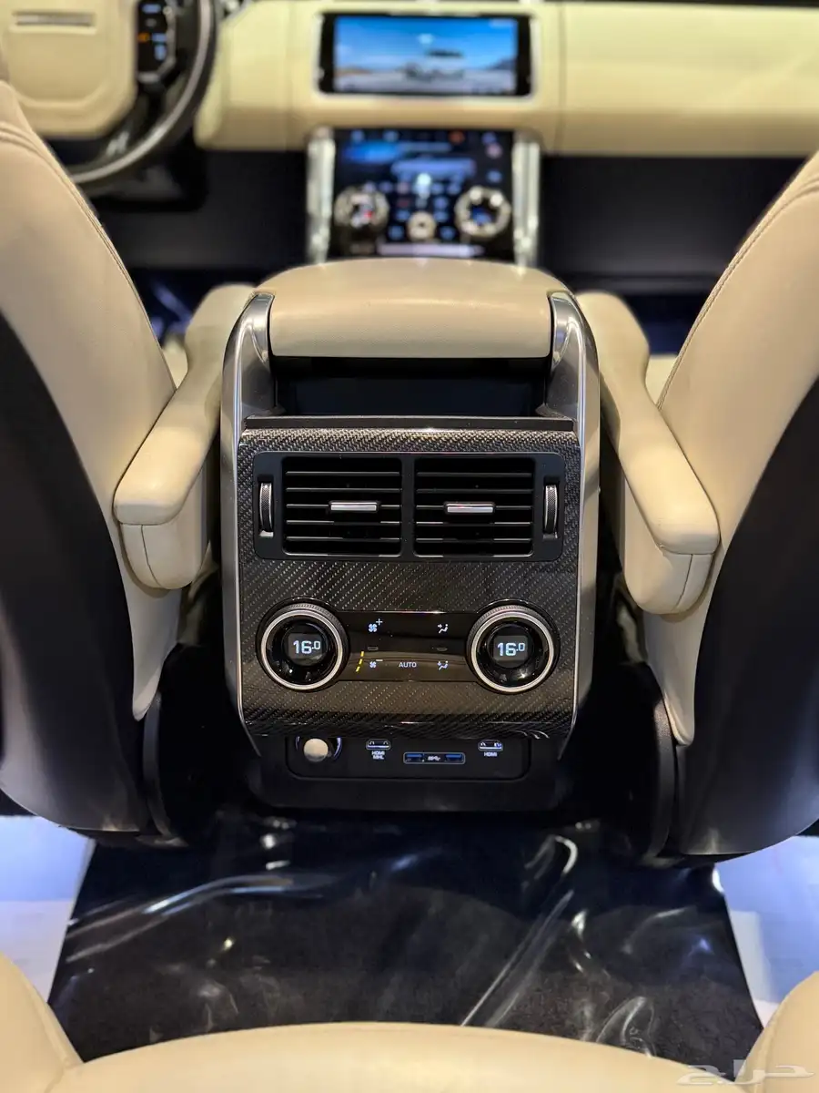 Rang Rover Sport autobiography 2019 25