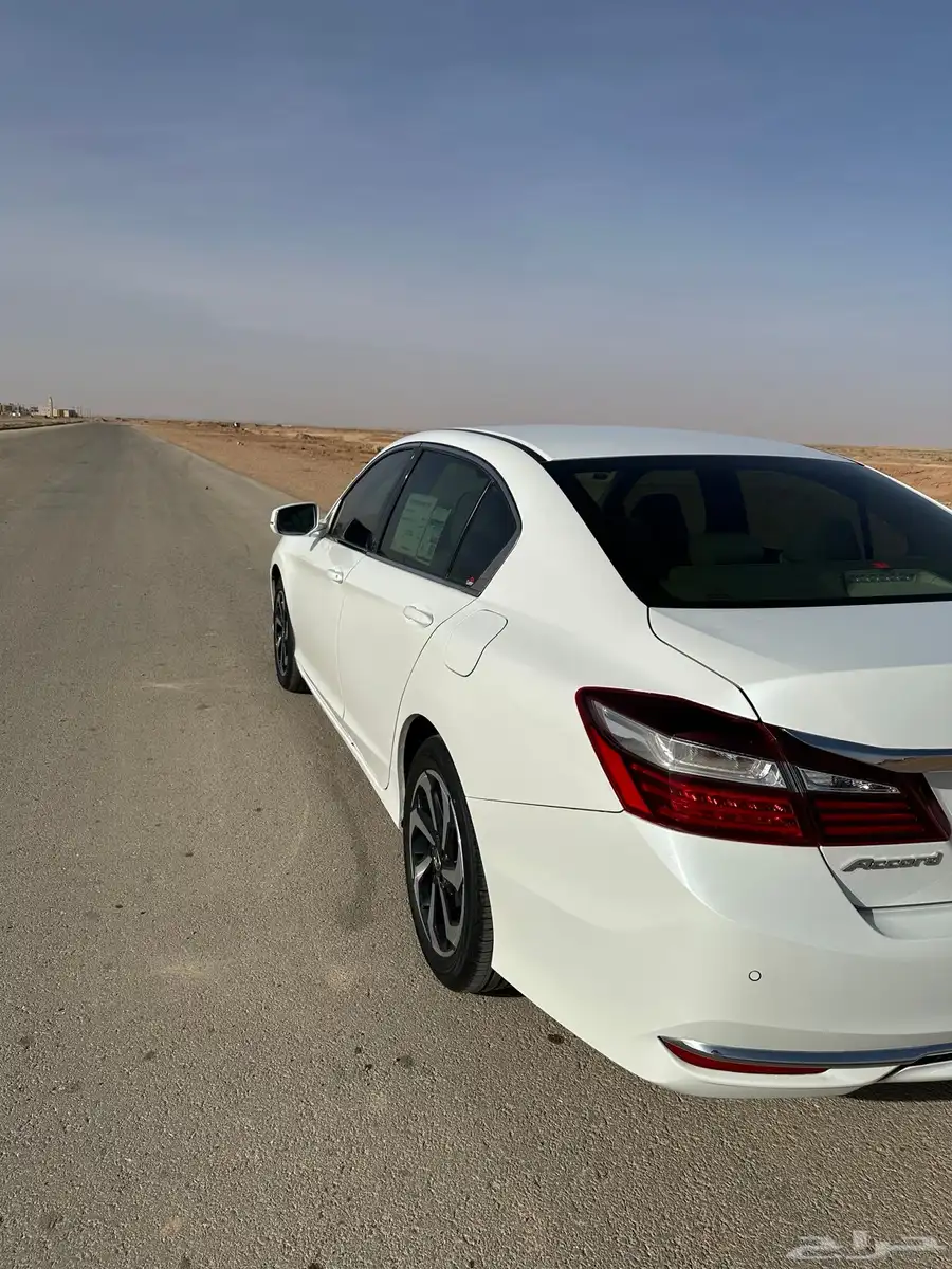 هوندا اكورد 2017 14