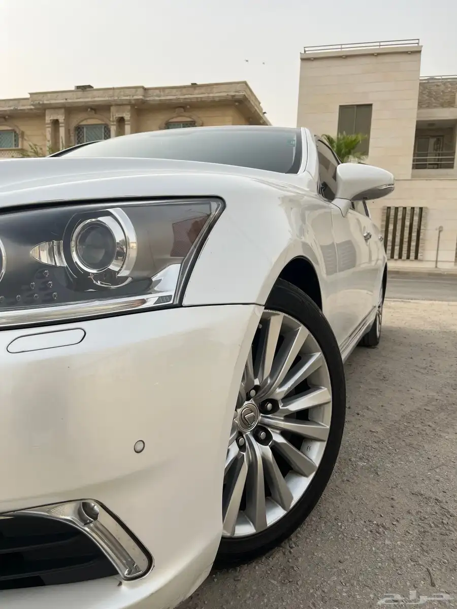 لكزس LS460L 2