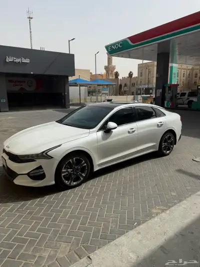 سياره K5 نص فل مطور2023 11