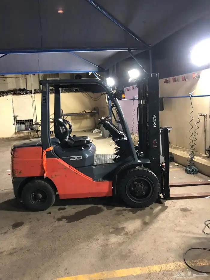 رافعة شوكية للايجار سكينة 0