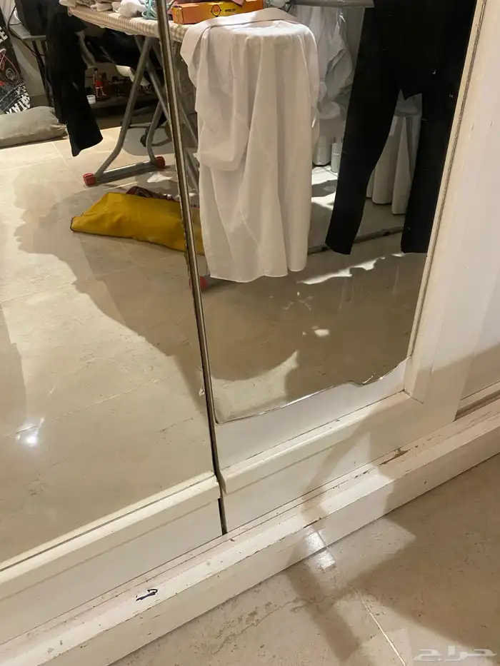 دولاب خشب مصري 3