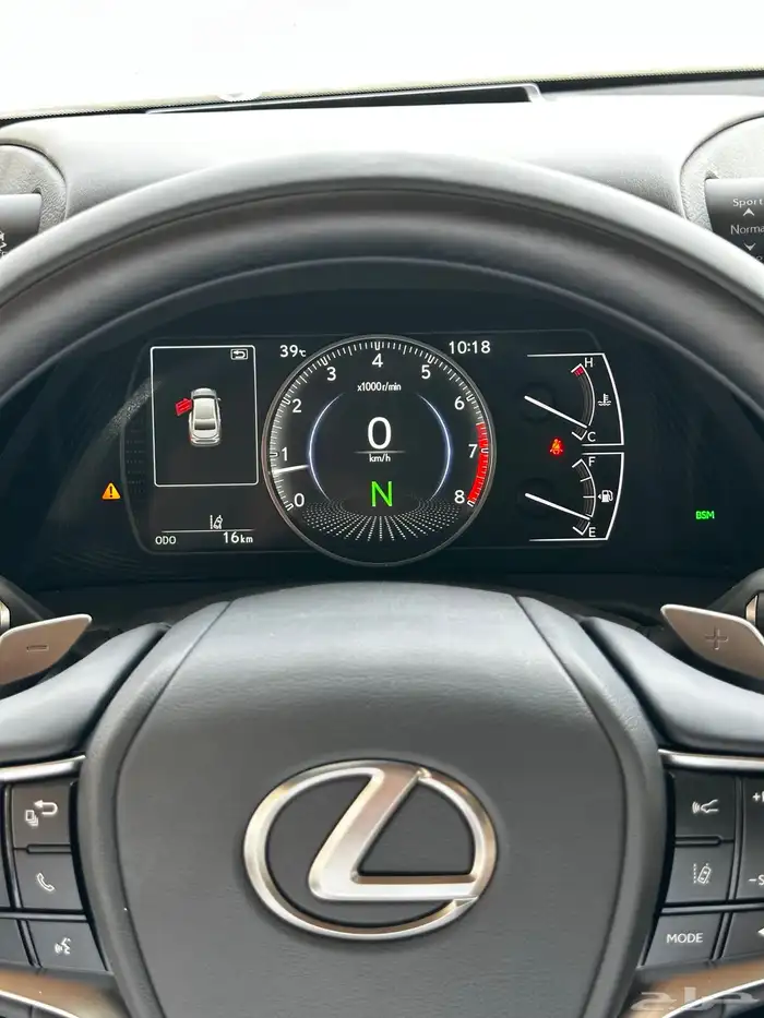 لكزس ES350 فل كامل فئة DD بنزين موديل 2025 27