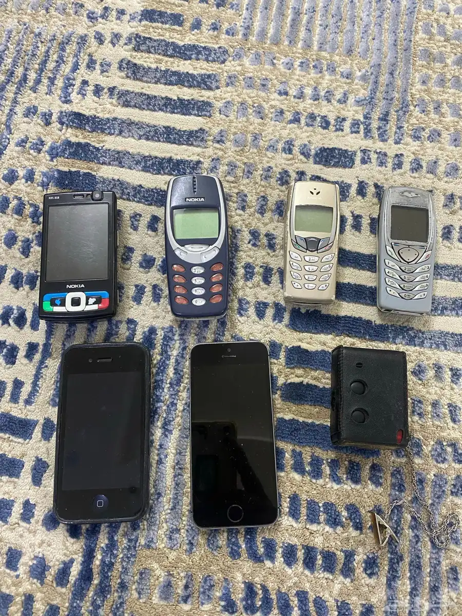 جوالات قديمه 1