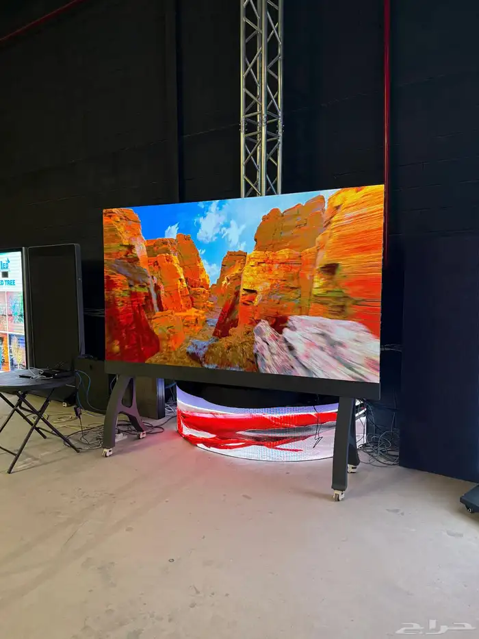 شاشات داخلية و خارجية LED screens 3