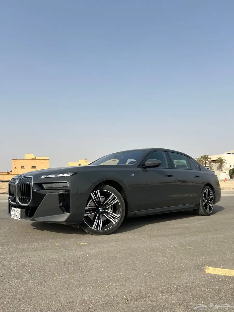 بي ام دبليو 735i 0