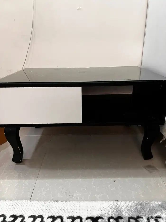 طاولة غرفه 0