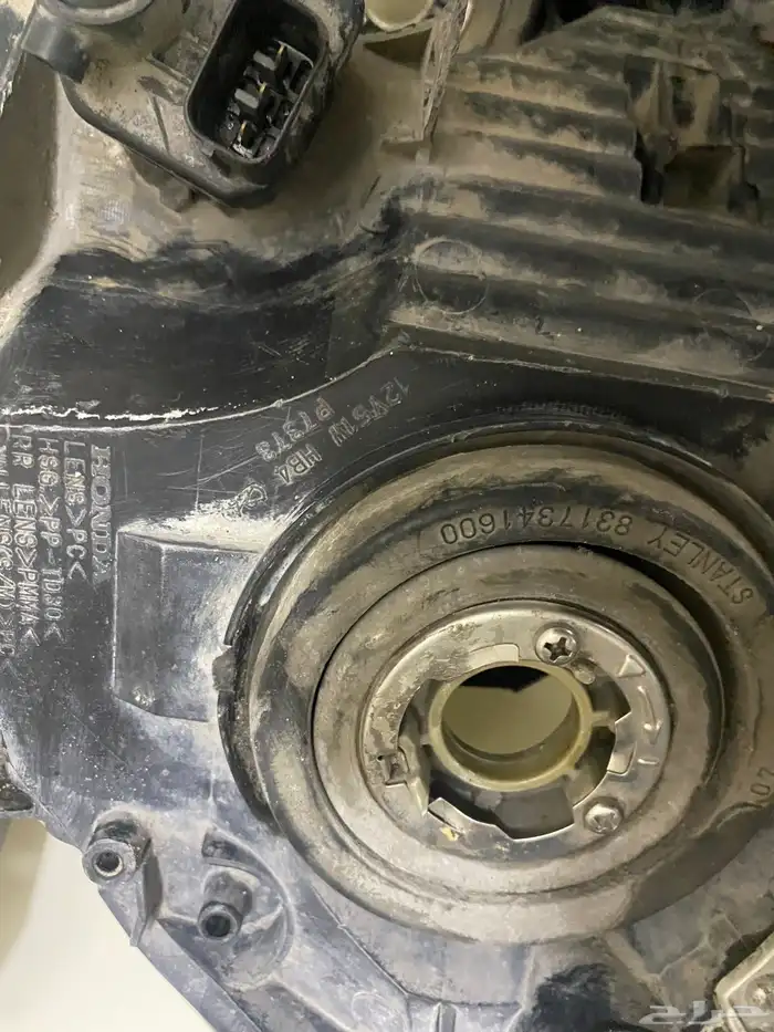 شمعات و اسطبات و بطانة قفل الكبوت اكورد 2010 9