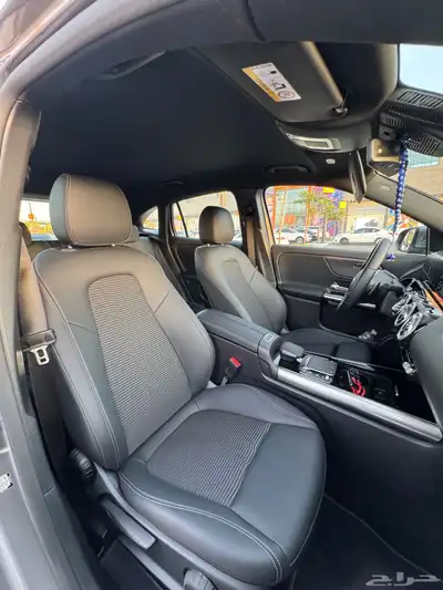 مرسيدس 2023 GLA 200 ممشى 7600 كيلو فقط 18