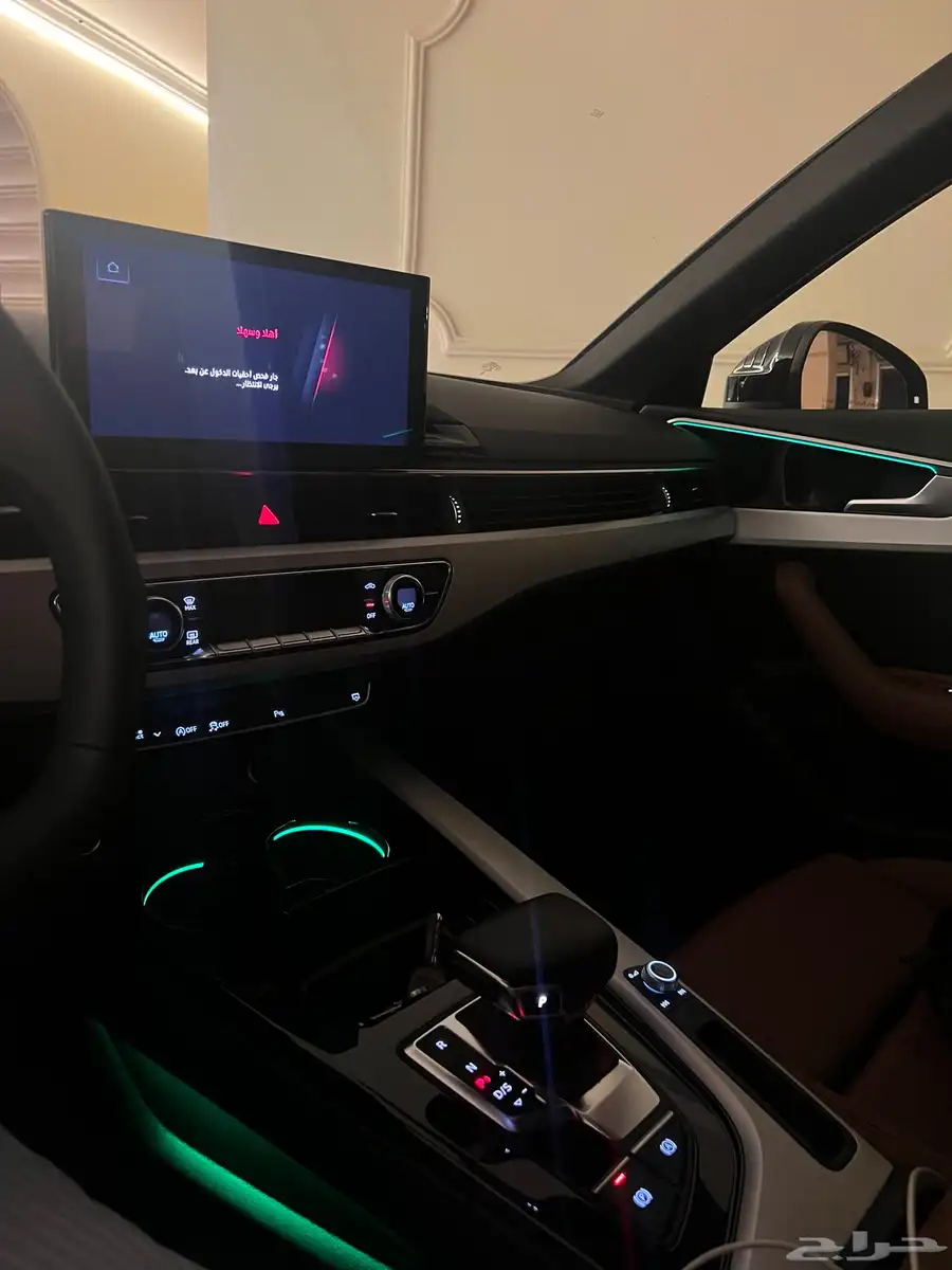 Audi A4 بلاك اديشن 10
