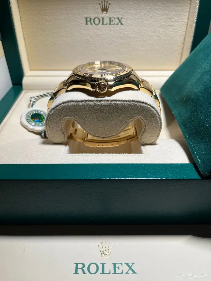 Rolex Yacht-Master 40- Fully 18K Gold رولكس ياخت ماستر ذهب 2