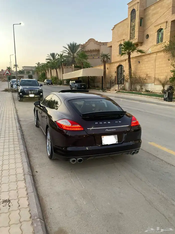 بورش باناميرا 2013 ممشى قليل جدا 3
